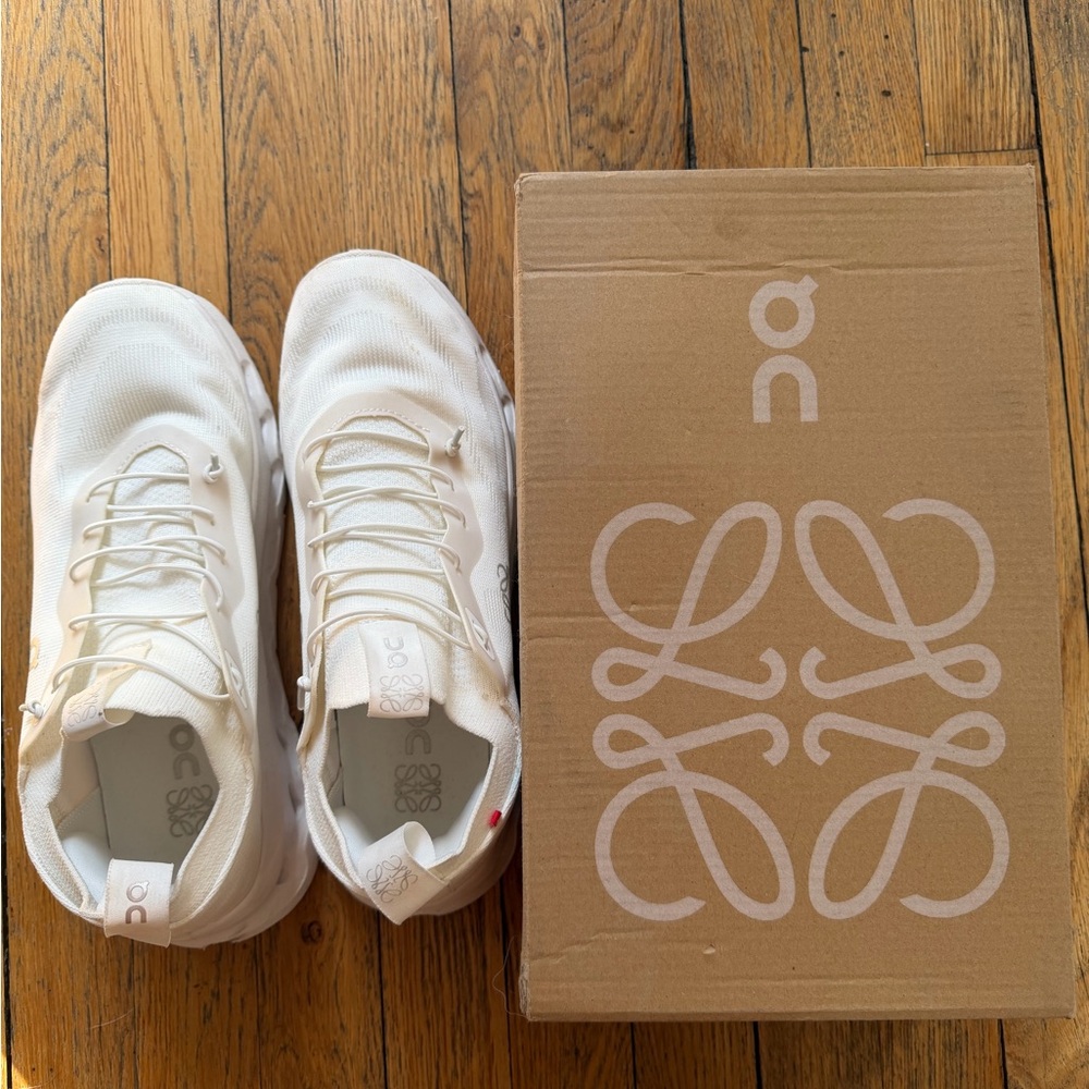 On x Loewe Men white Sneakers with Box